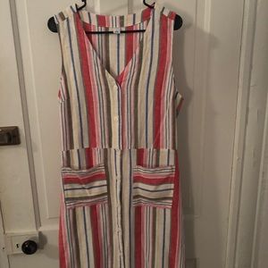 Small Multi Colored Dress with Front Pockets